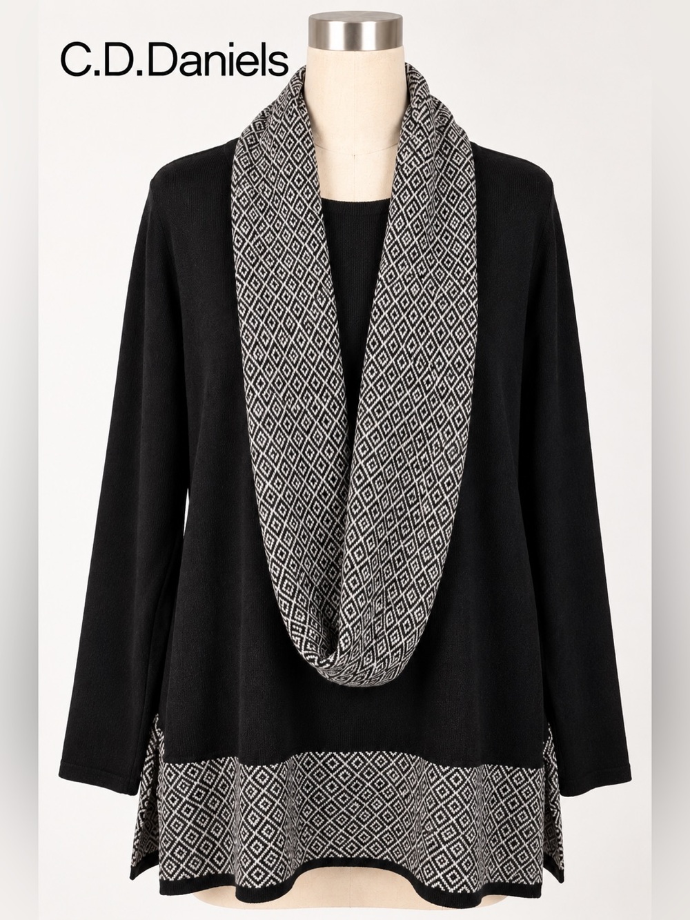 C.D. Daniels Open Front Cardigan Black Diamond Pattern Trim 3X